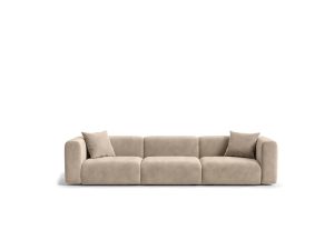 Luksusowa sofa dla 3 osób SORISSO w delikatnym, jasnobeżowym odcieniu w aranżacji wnętrza modern classic.